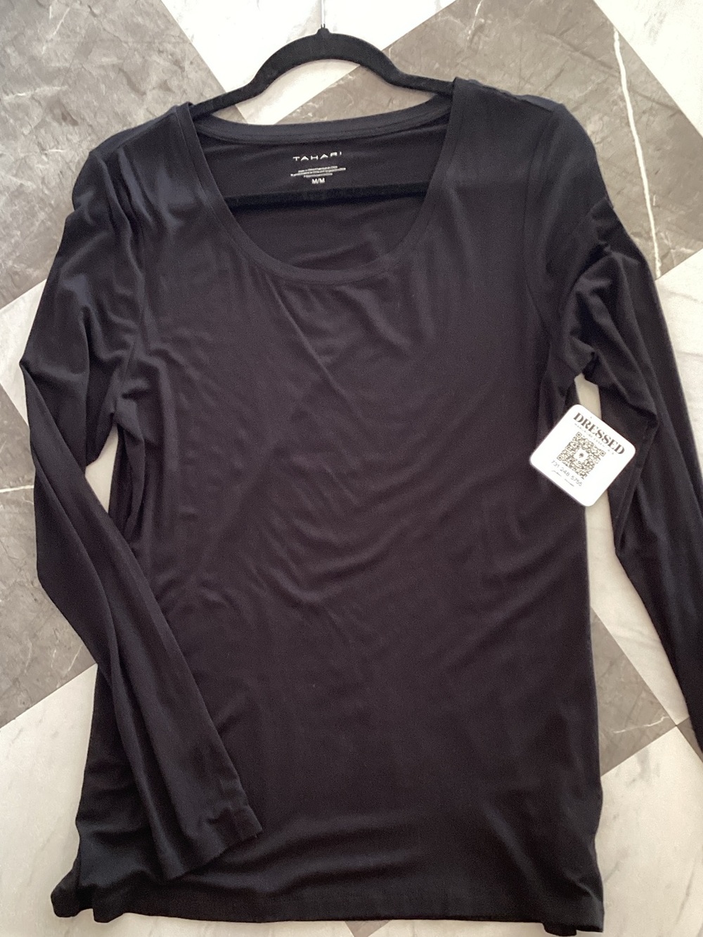 Tahari Black Long-Sleeve Scoop Neck Tee